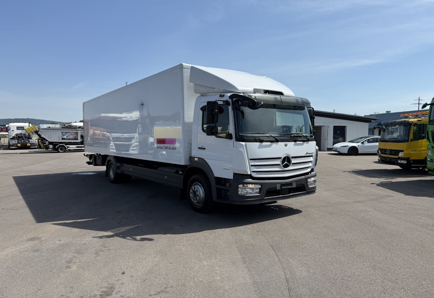 MOTO6625_2952510 vehicle image