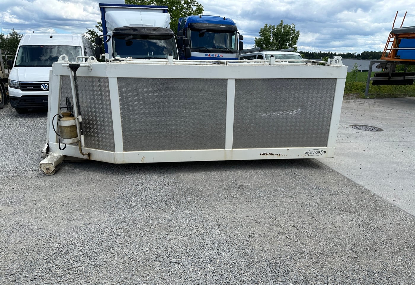 MOTO6625_2940315 vehicle image