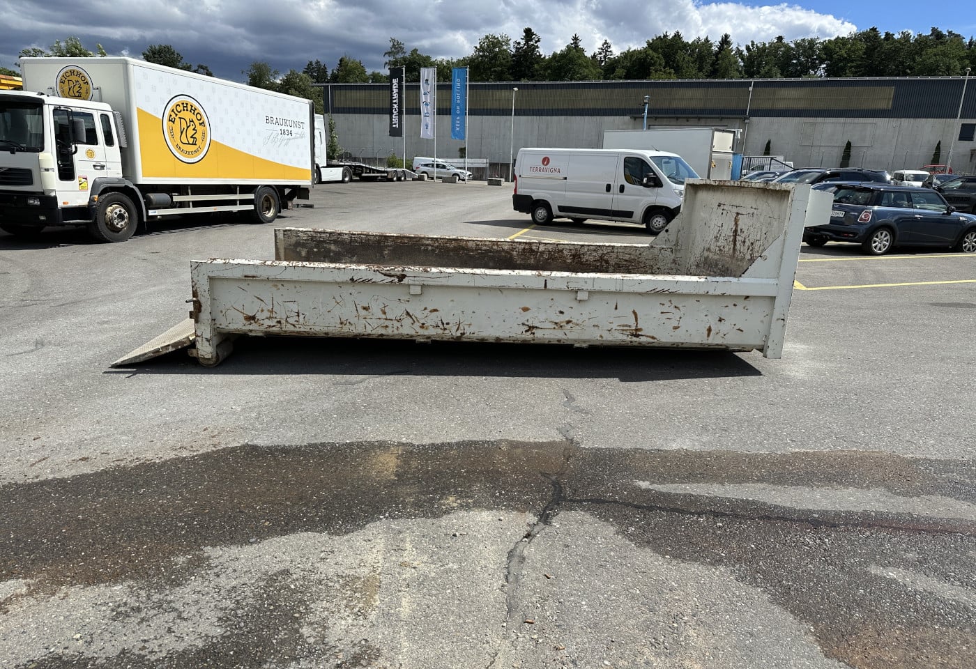 MOTO6625_2941401 vehicle image