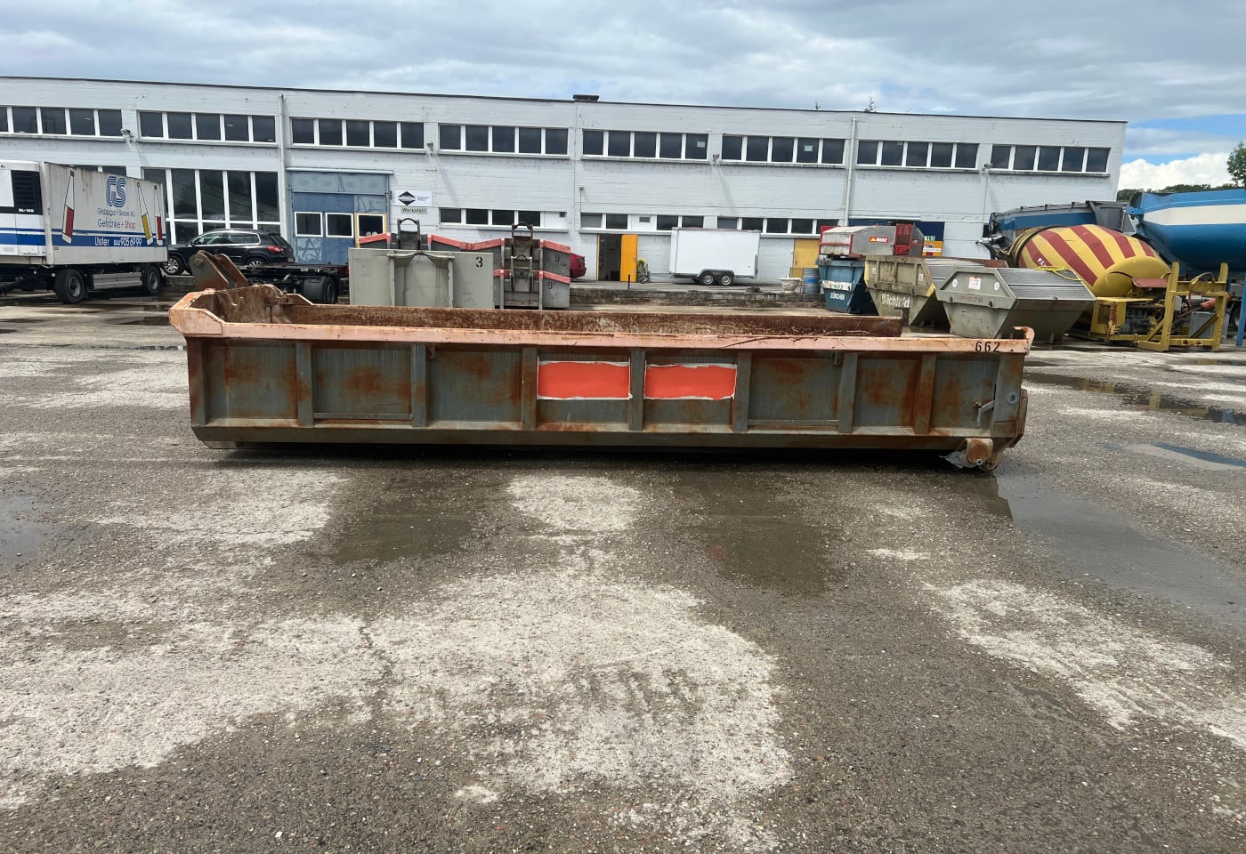 MOTO6625_2938036 vehicle image