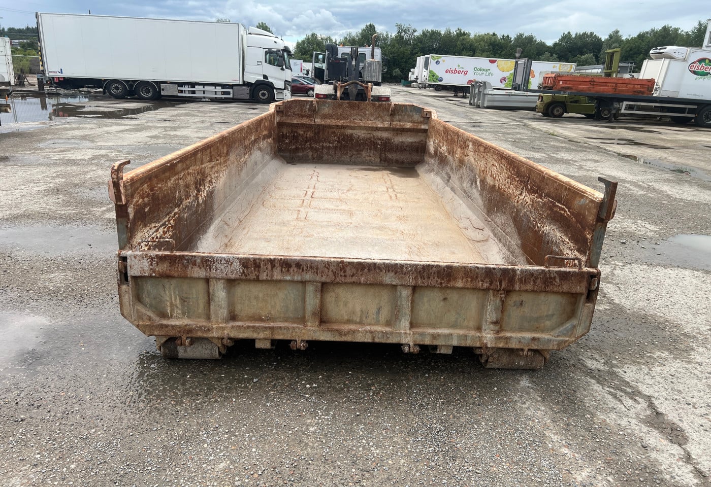 MOTO6625_2938036 vehicle image