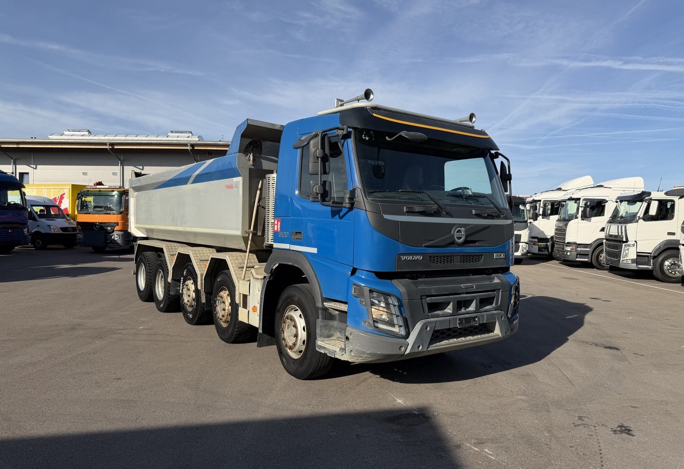 MOTO6625_2965304 vehicle image