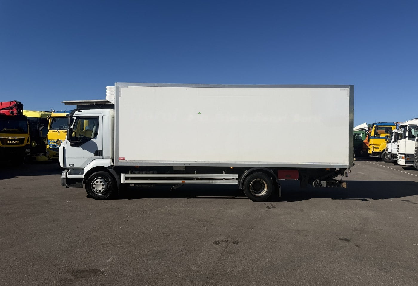 MOTO6625_2966315 vehicle image