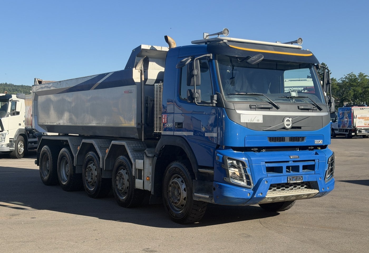MOTO6625_2969565 vehicle image