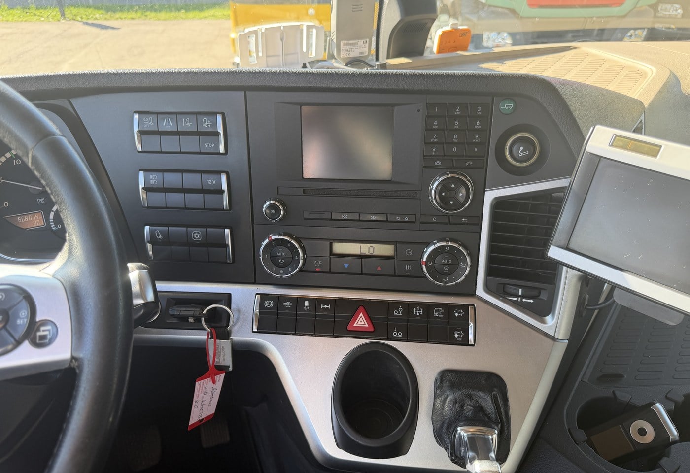 MOTO6625_2966314 vehicle image