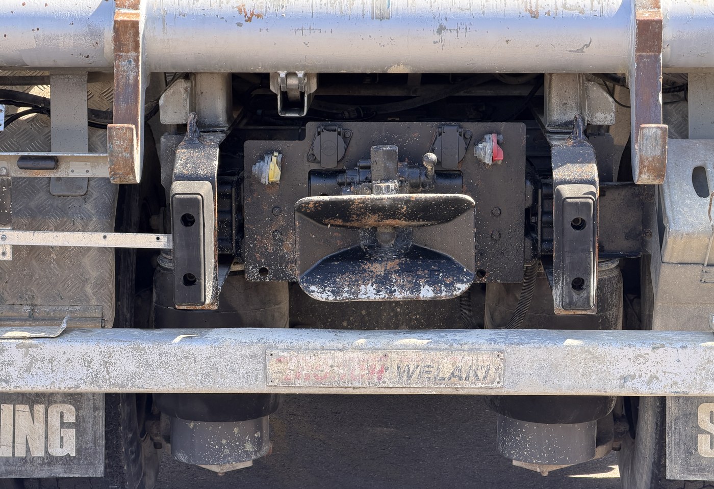 MOTO6625_2962985 vehicle image