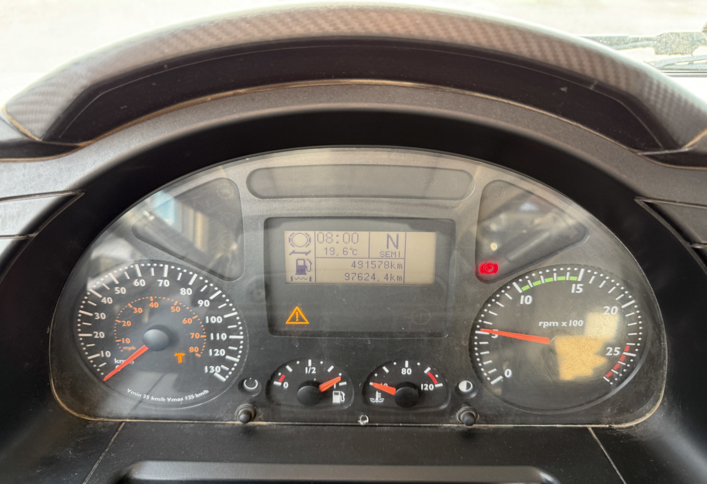 MOTO6625_2975606 vehicle image