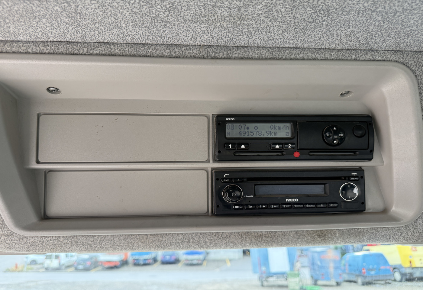 MOTO6625_2975606 vehicle image
