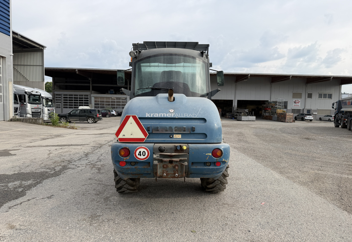 MOTO6625_2975377 vehicle image