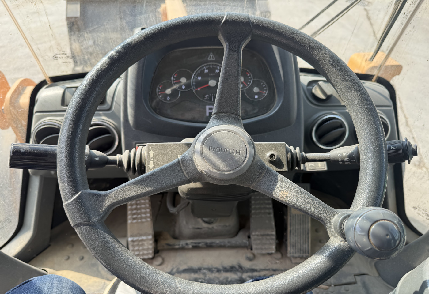 MOTO6625_2975376 vehicle image
