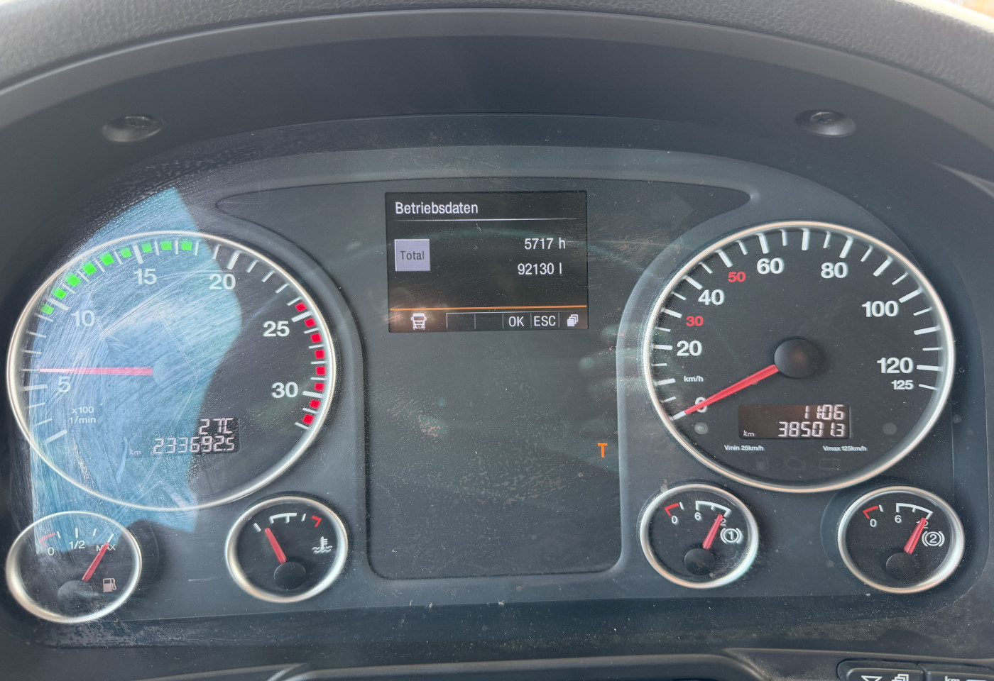 MOTO6625_2975825 vehicle image