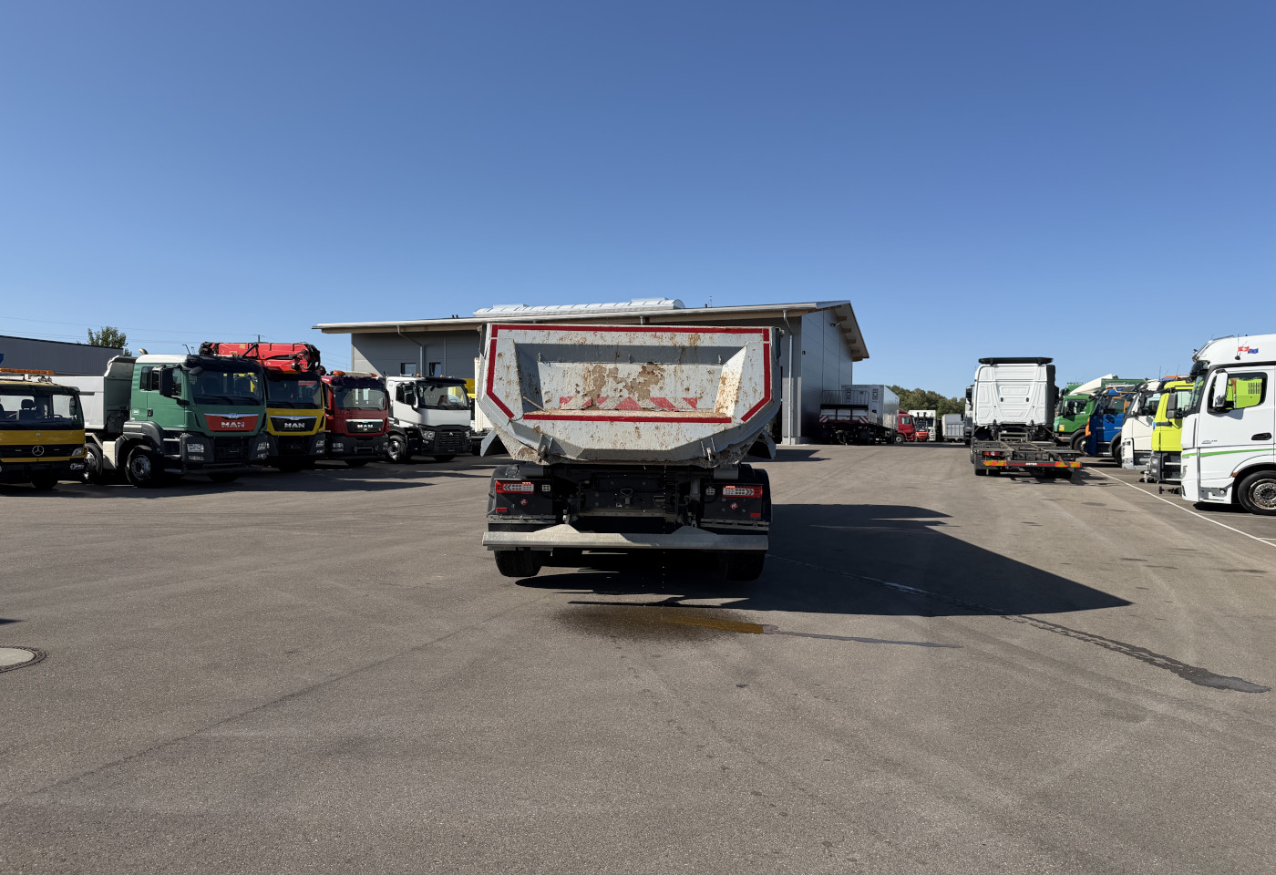 MOTO6625_2982749 vehicle image
