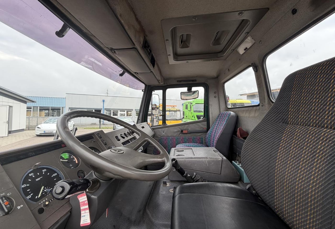 MOTO6625_2959793 vehicle image