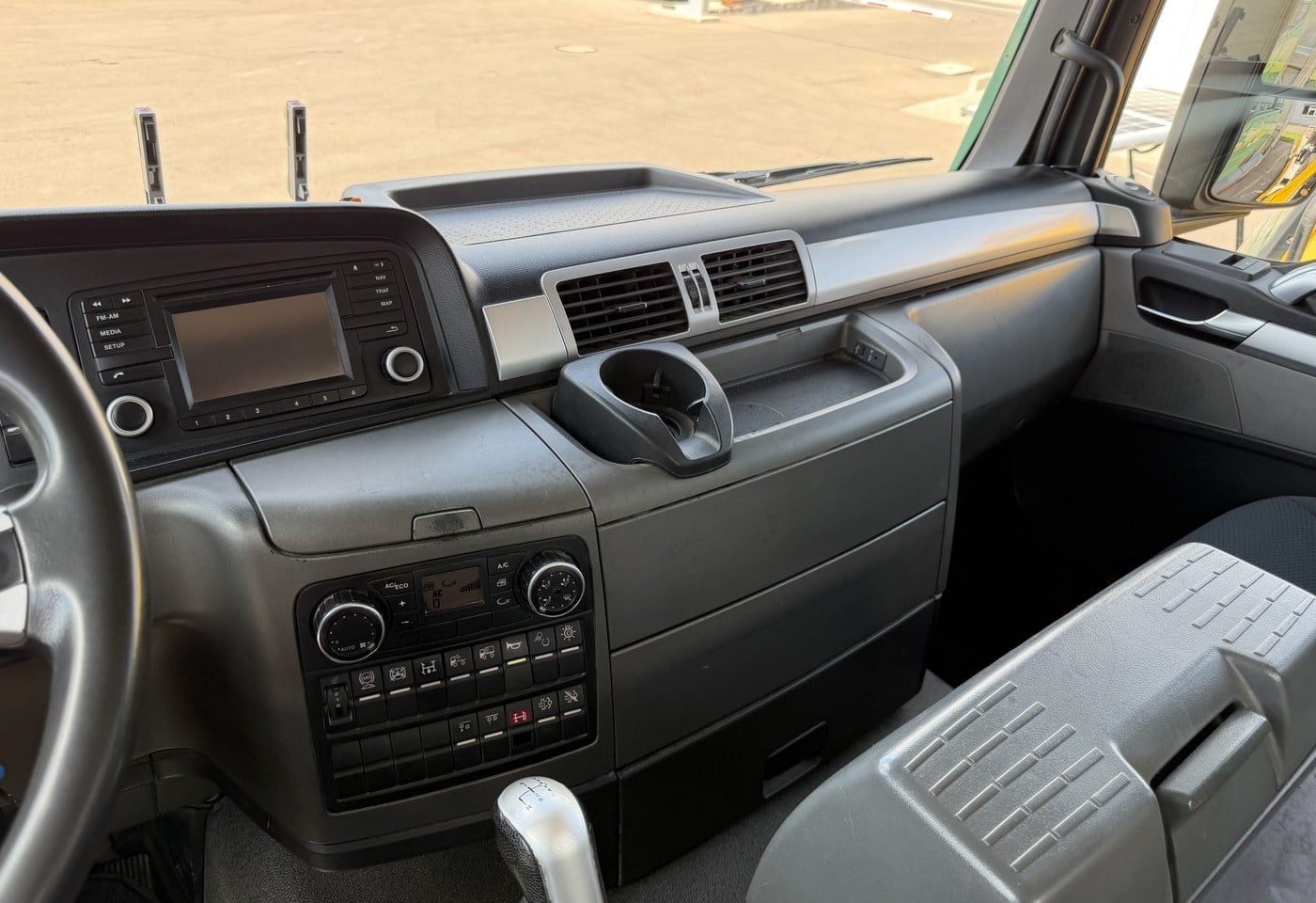 MOTO6625_2959238 vehicle image