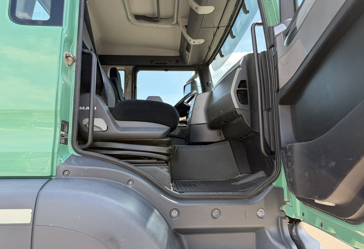 MOTO6625_2959238 vehicle image