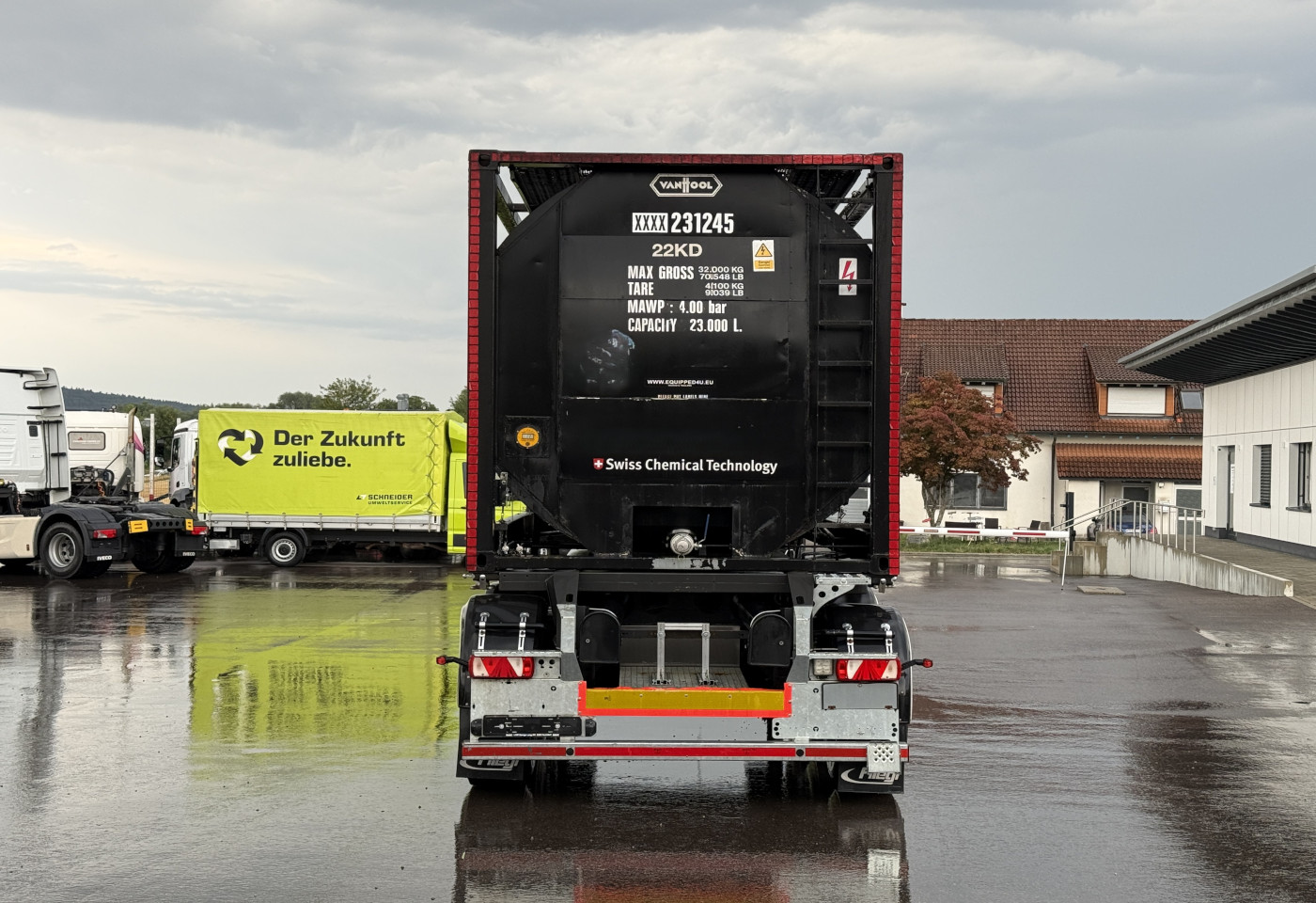 MOTO6625_2974697 vehicle image