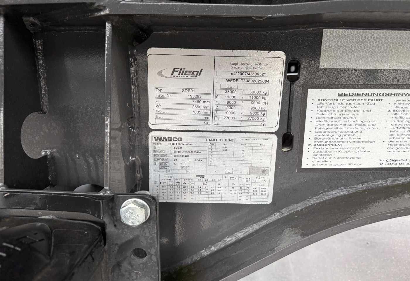 MOTO6625_2974697 vehicle image