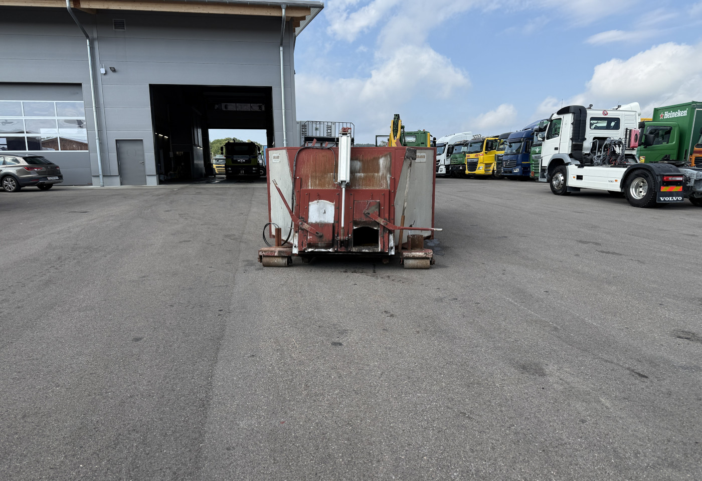 MOTO6625_2975375 vehicle image