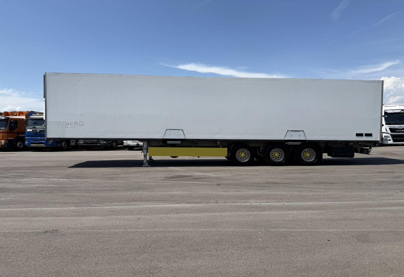 MOTO6625_2975469 vehicle image