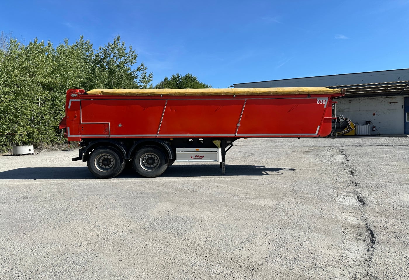 MOTO6625_2964295 vehicle image