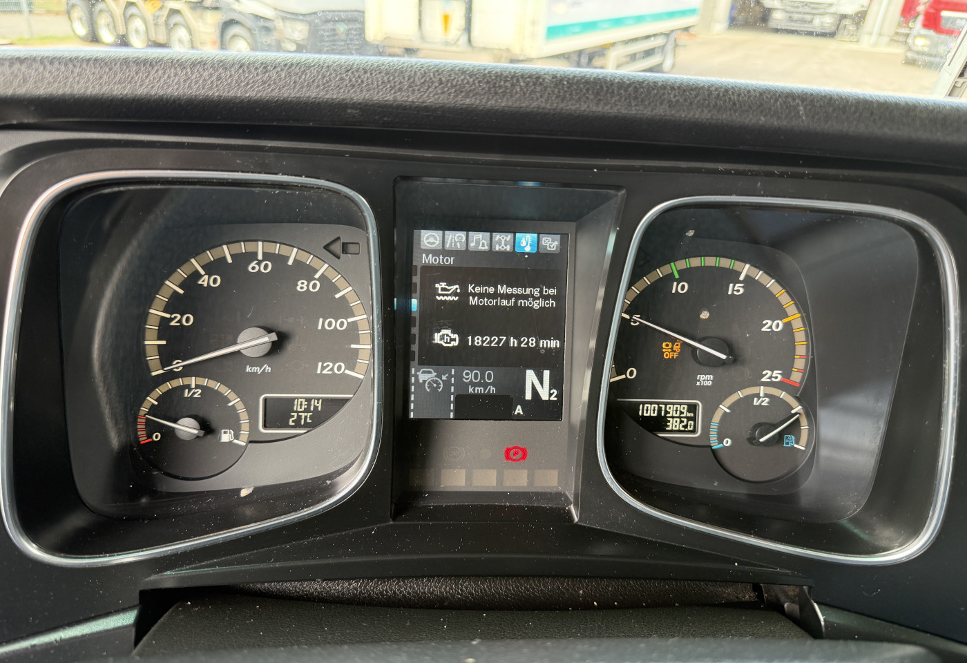 MOTO6625_2987917 vehicle image