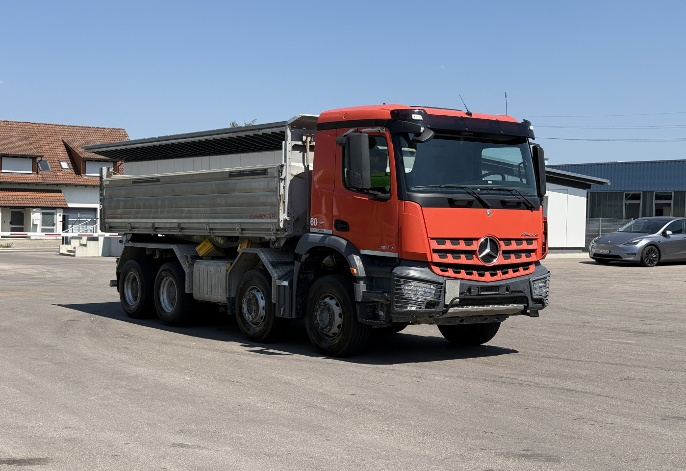 MOTO6625_2989961 vehicle image