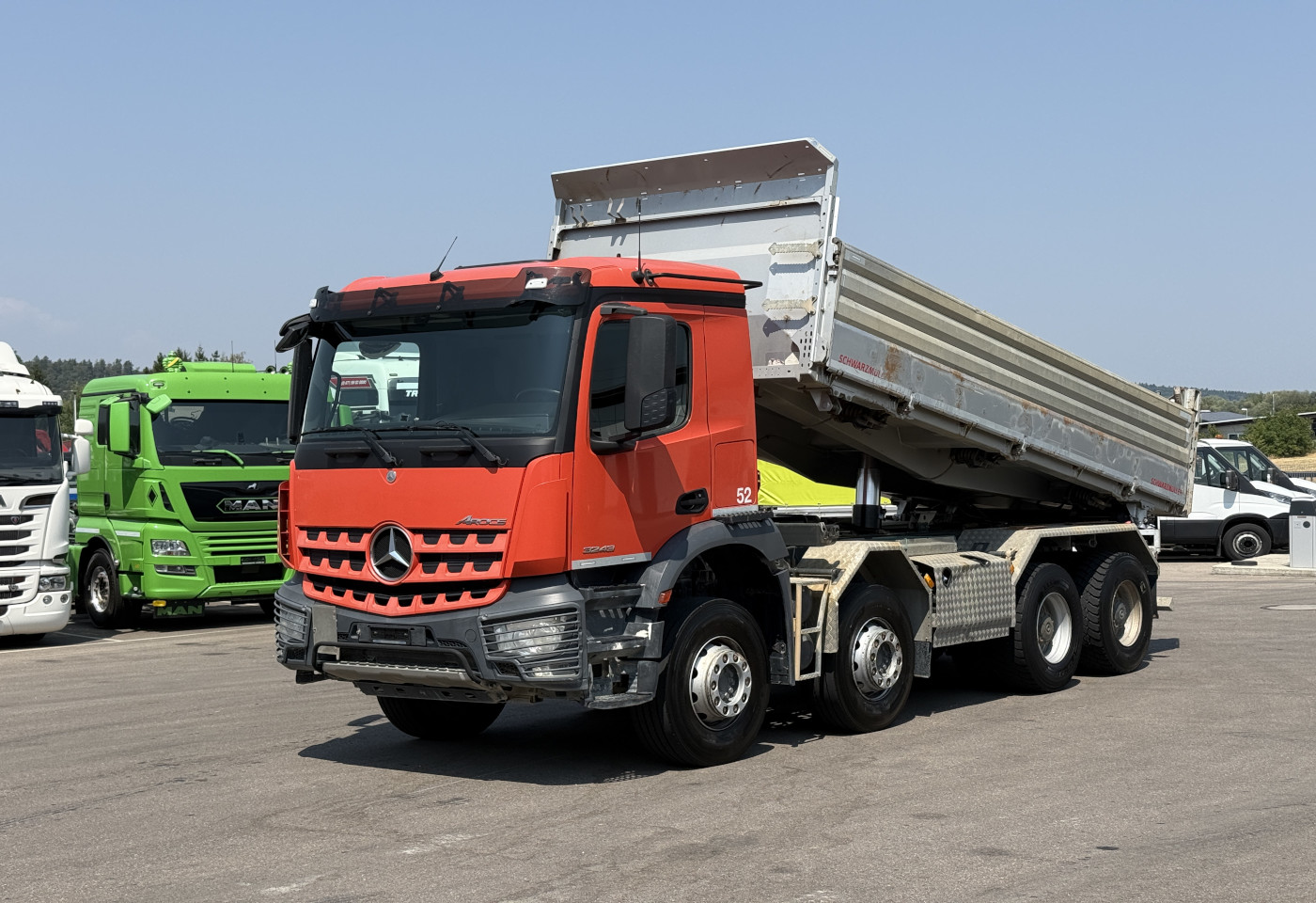 MOTO6625_2992301 vehicle image