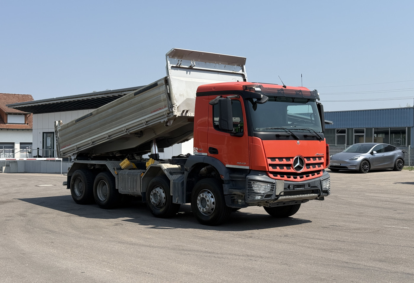 MOTO6625_2992301 vehicle image