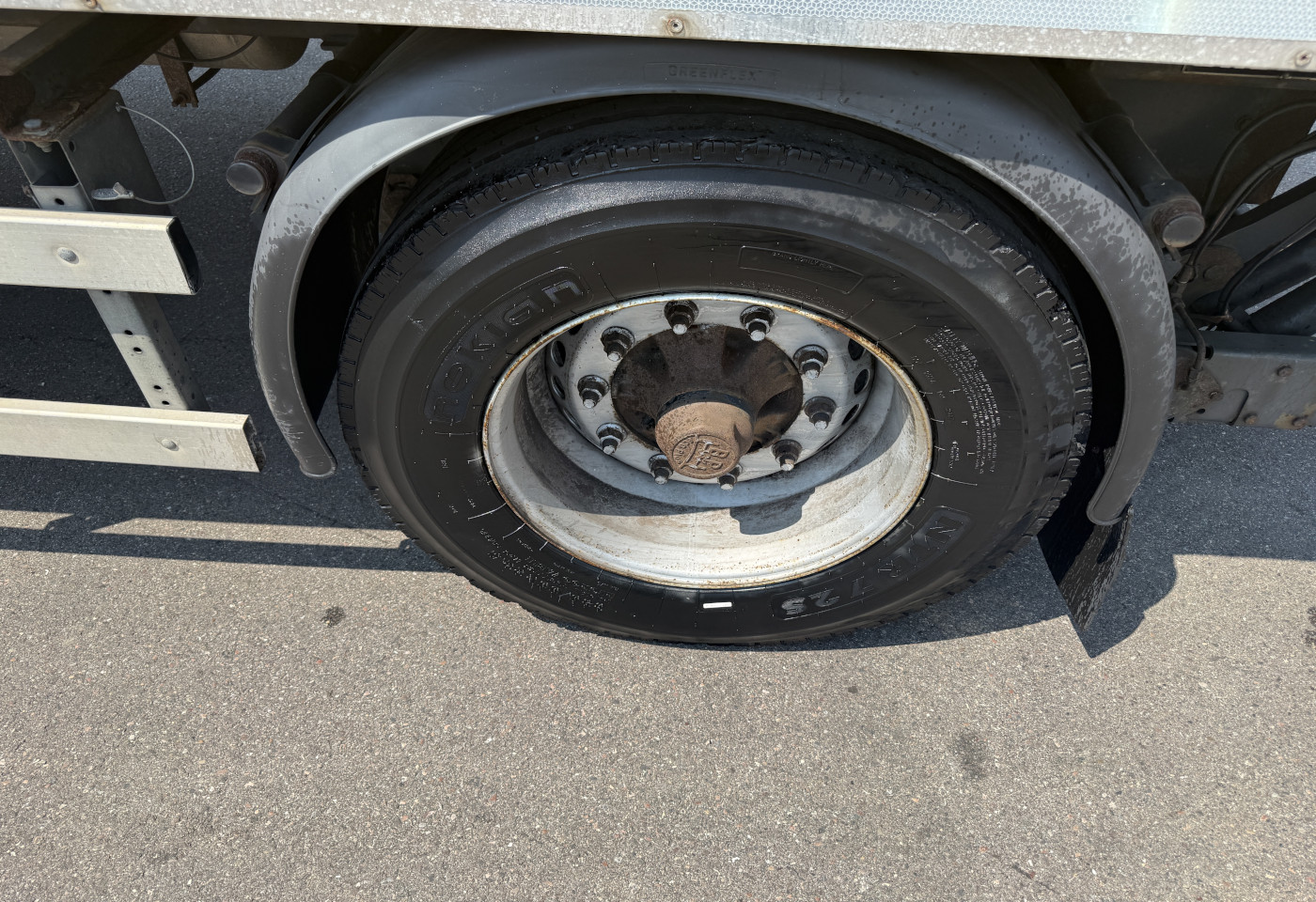 MOTO6625_2992614 vehicle image