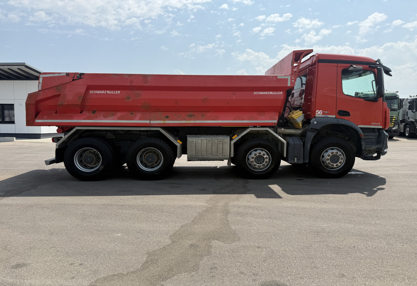 MOTO6625_2992523 vehicle image