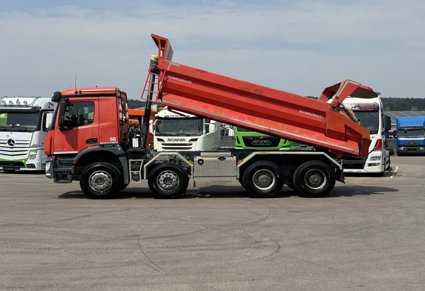 MOTO6625_2992523 vehicle image