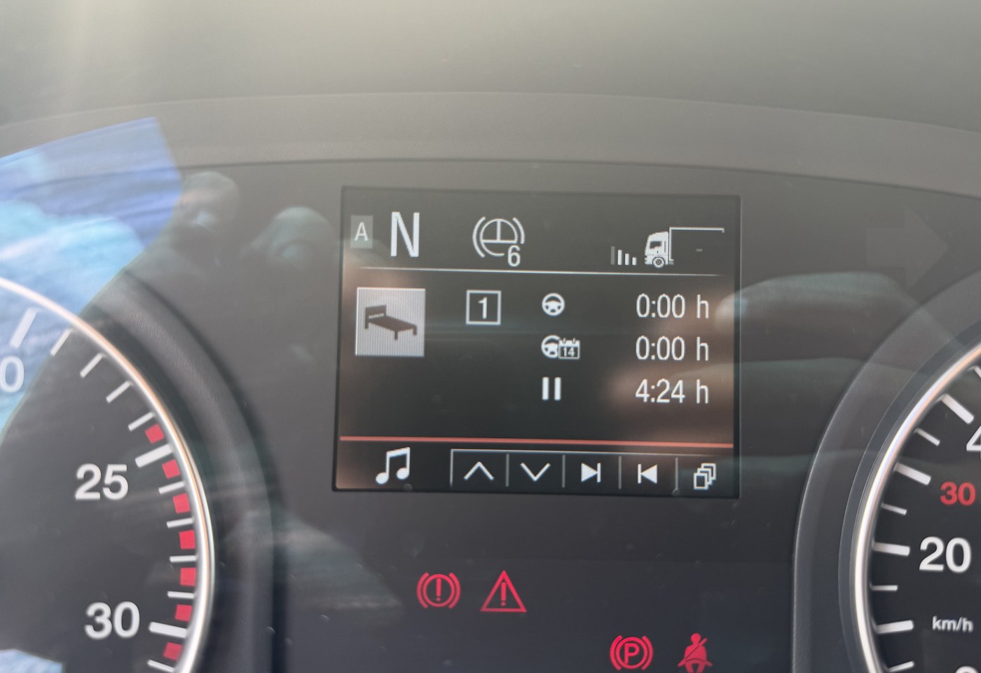 MOTO6625_3013979 vehicle image