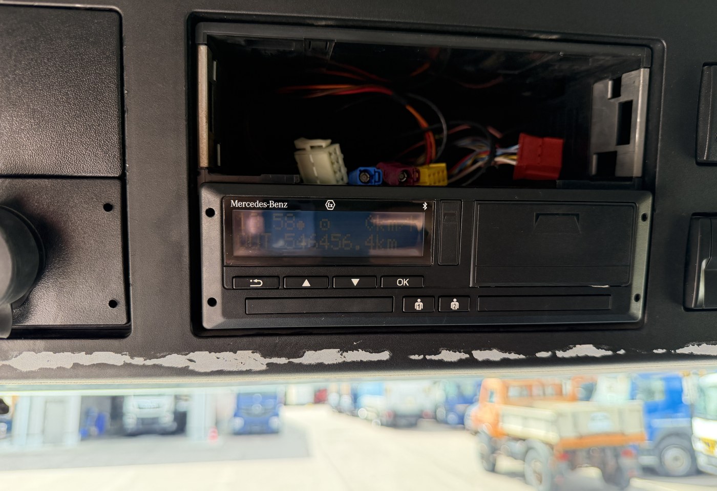 MOTO6625_3017449 vehicle image