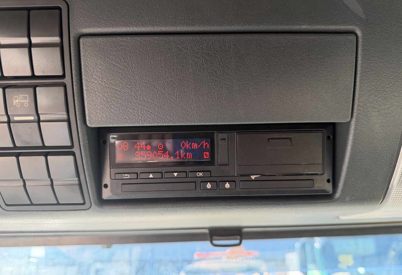 MOTO6625_3007691 vehicle image
