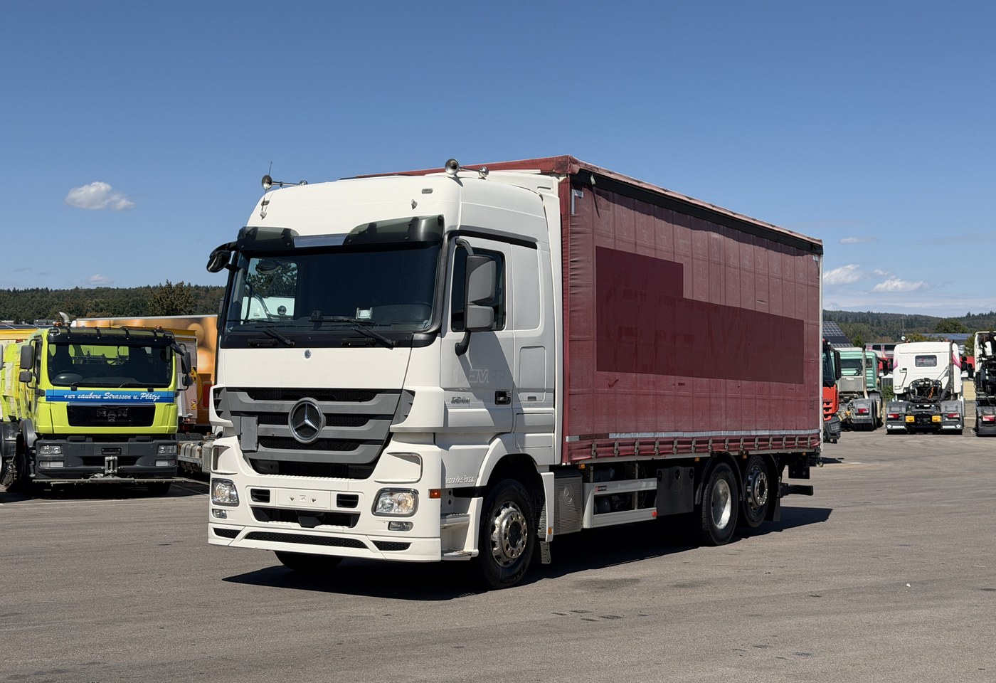 MOTO6625_3013550 vehicle image