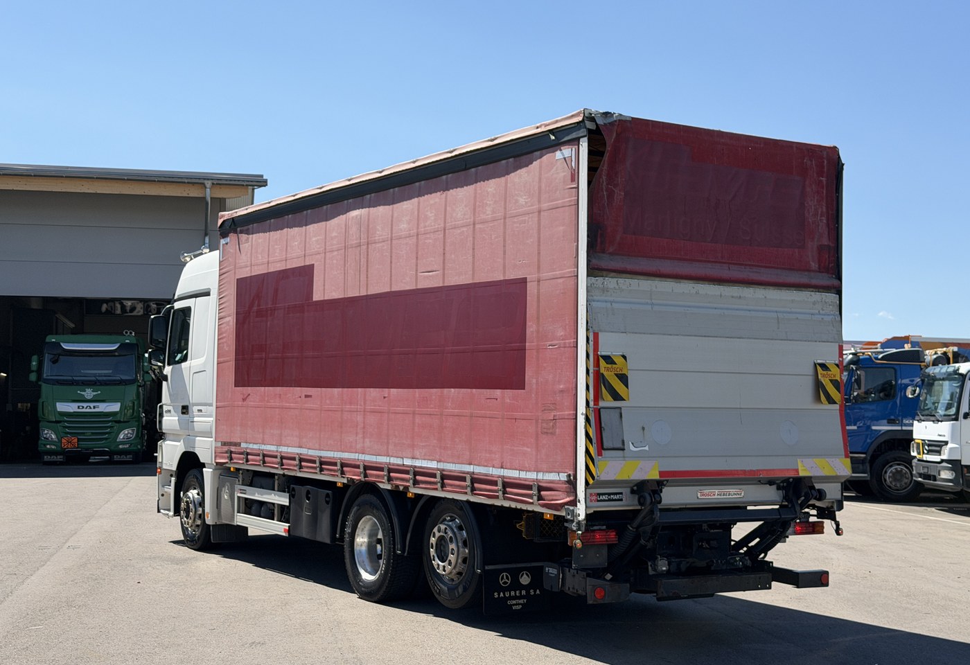 MOTO6625_3013550 vehicle image