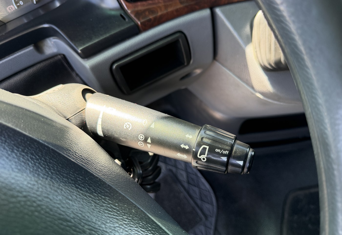 MOTO6625_3013550 vehicle image