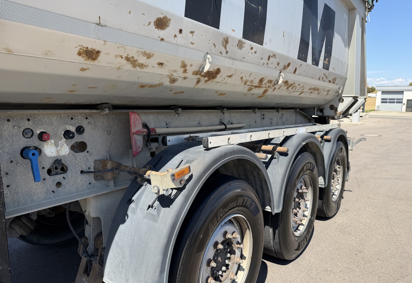 MOTO6625_3013336 vehicle image