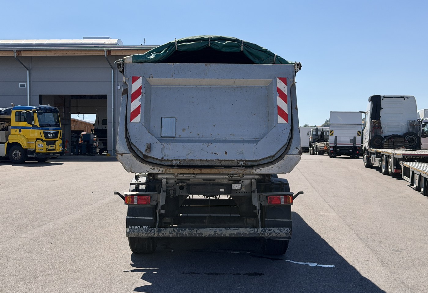 MOTO6625_3013336 vehicle image