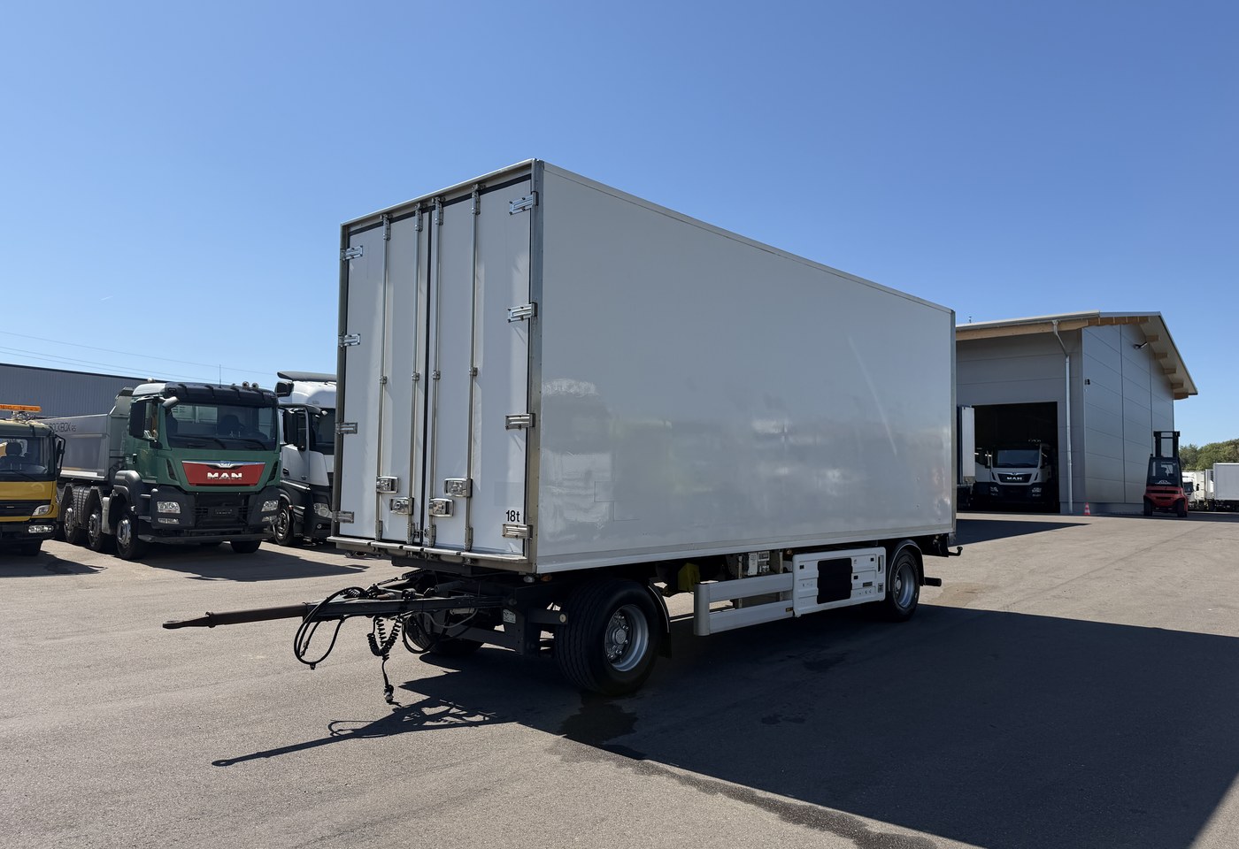 MOTO6625_3007039 vehicle image