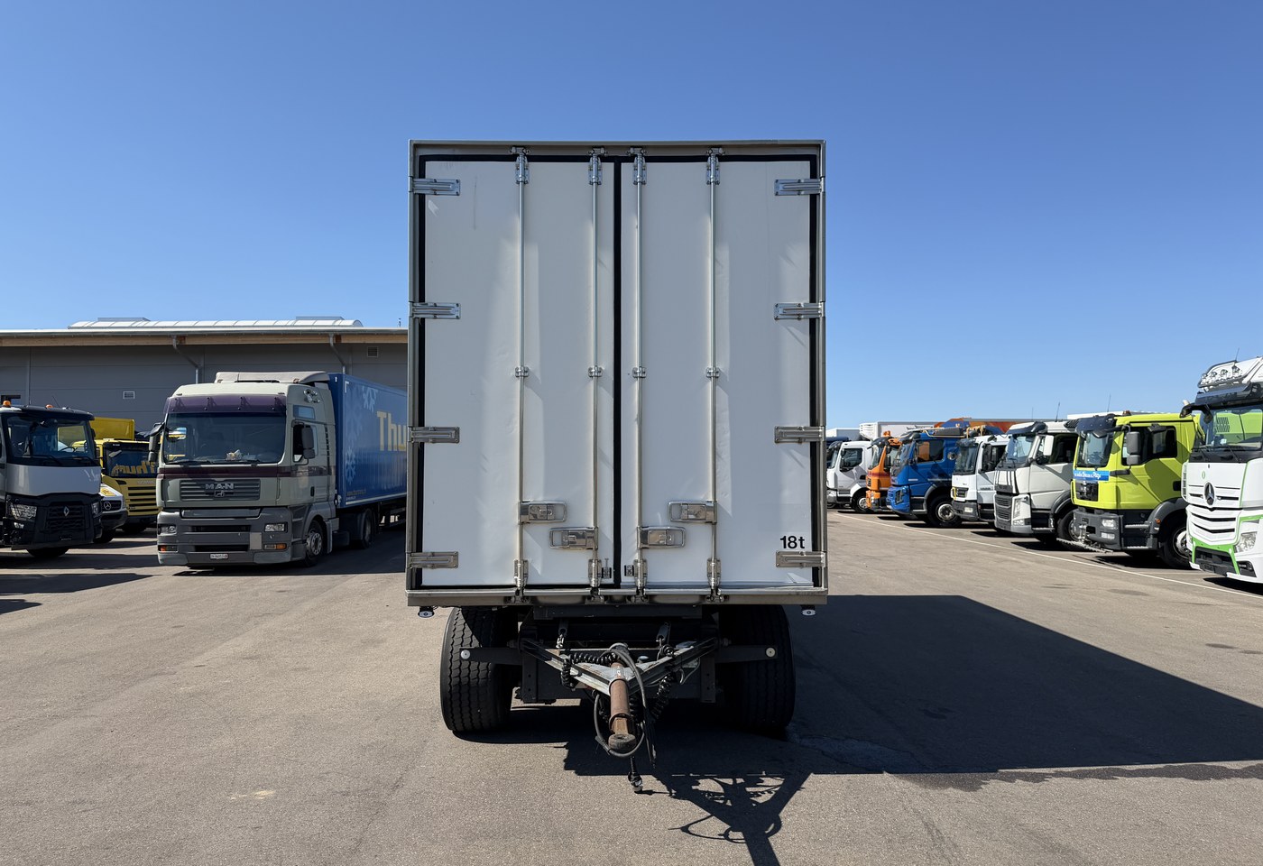 MOTO6625_3007039 vehicle image