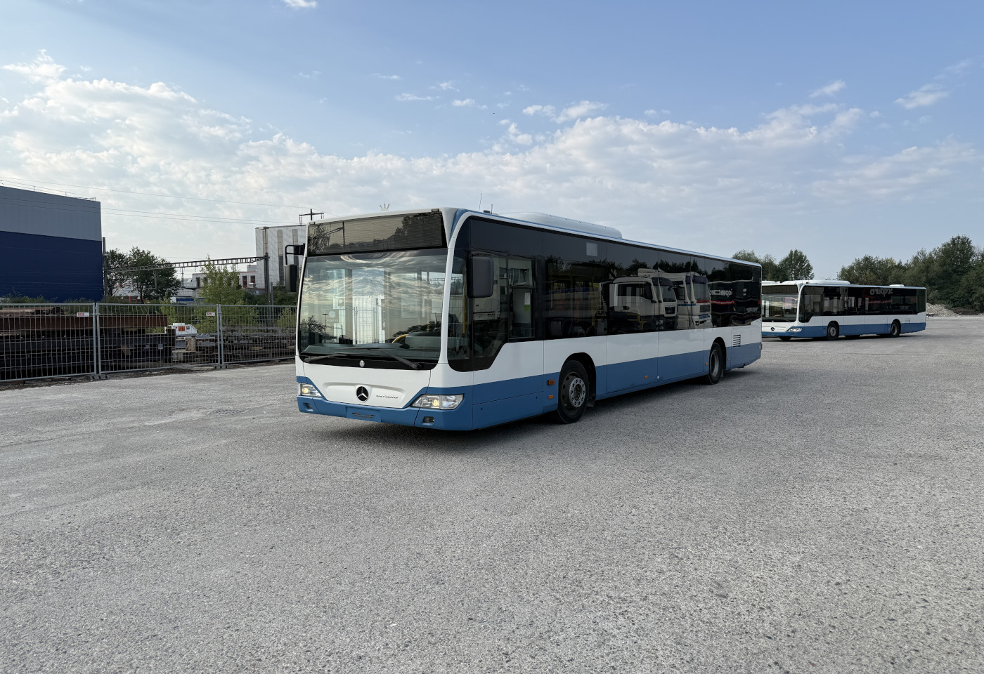 MOTO6625_2994753 vehicle image
