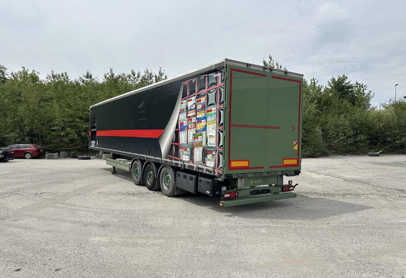 MOTO6625_3012599 vehicle image