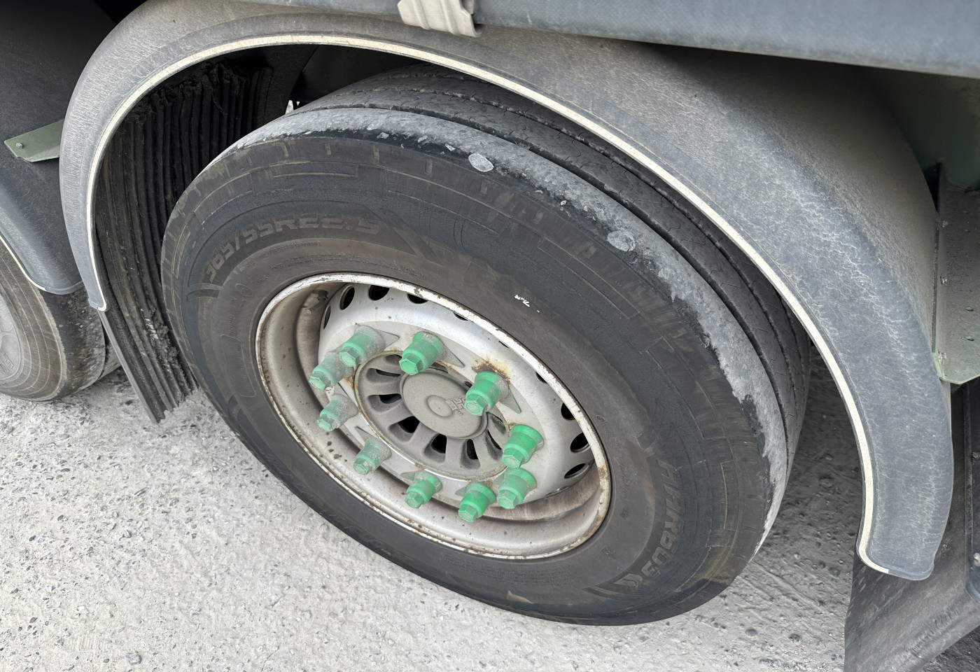 MOTO6625_3012599 vehicle image