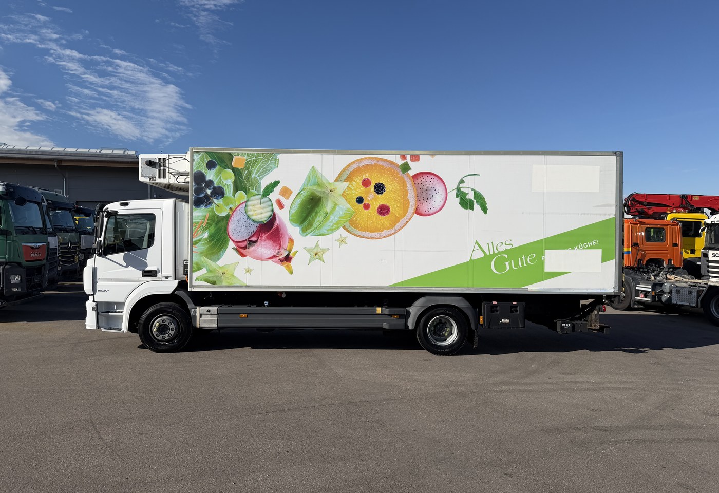 MOTO6625_3039347 vehicle image