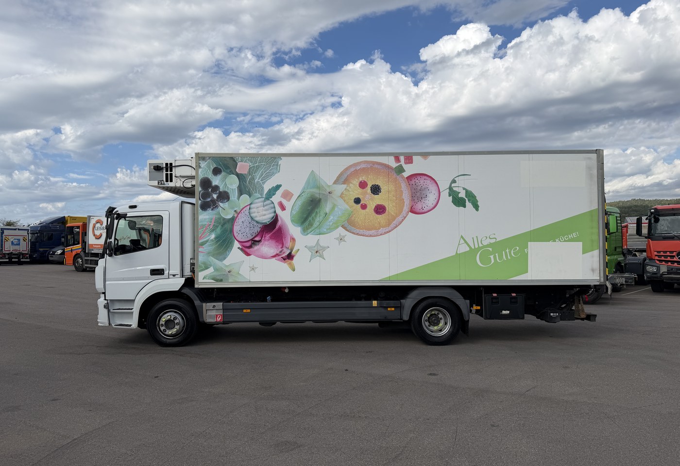 MOTO6625_3041592 vehicle image