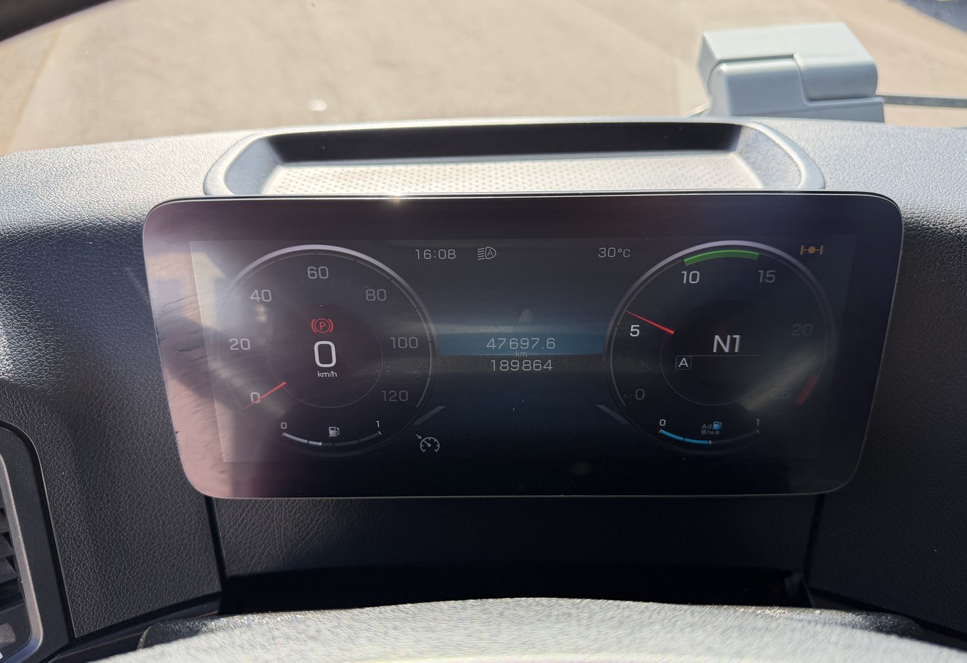 MOTO6625_3036885 vehicle image