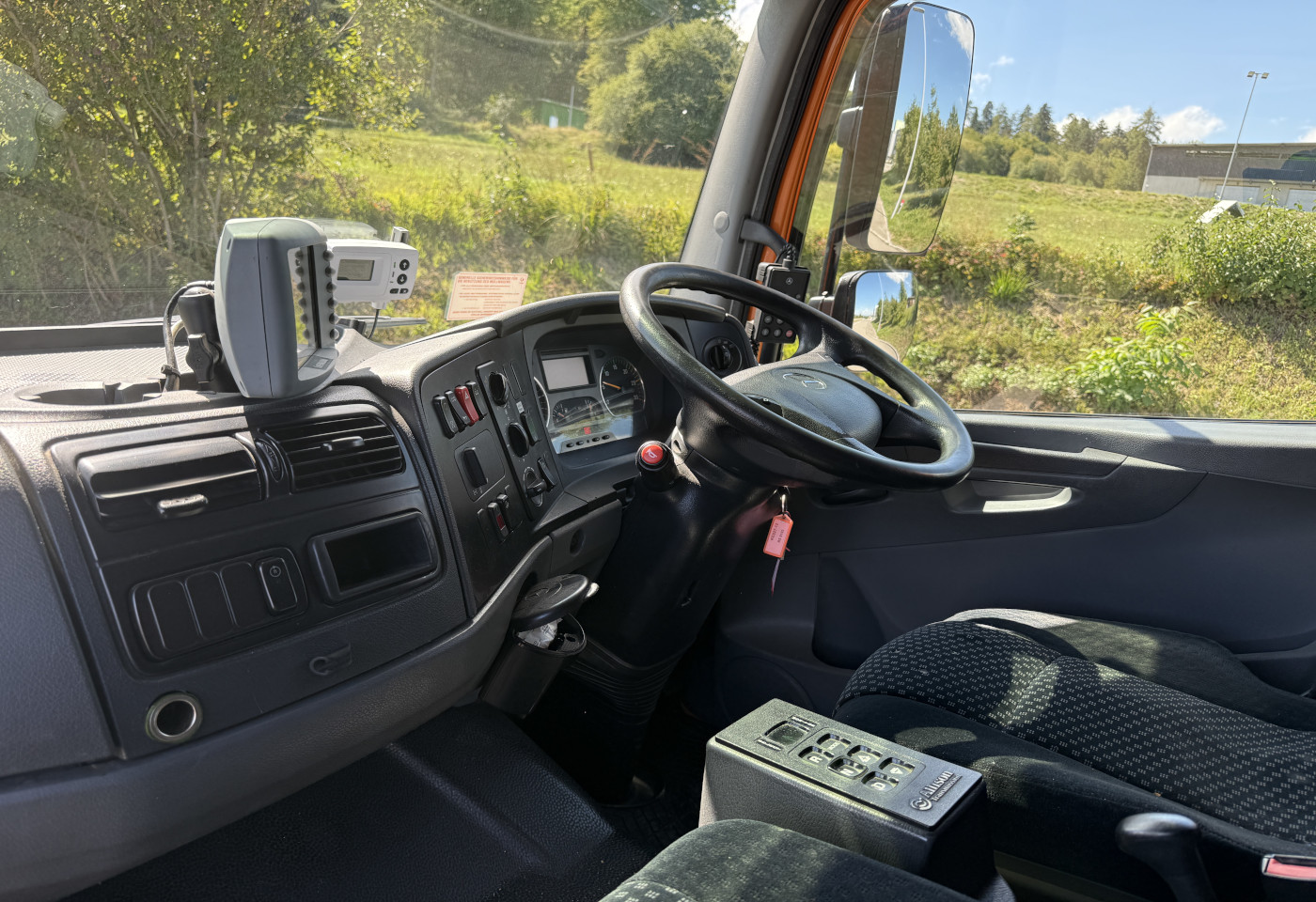 MOTO6625_3026463 vehicle image