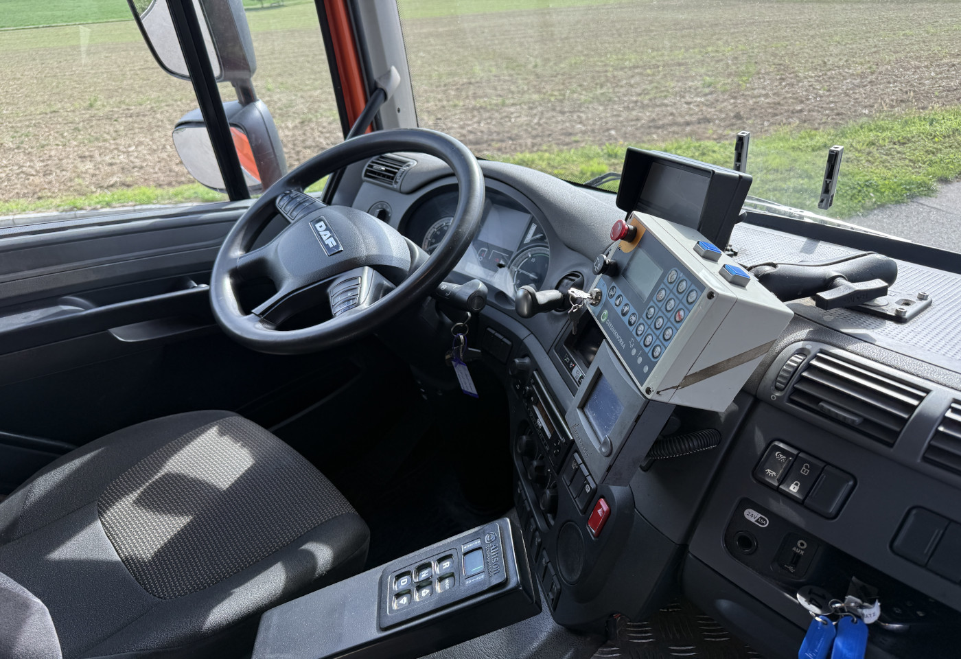 MOTO6625_3027516 vehicle image