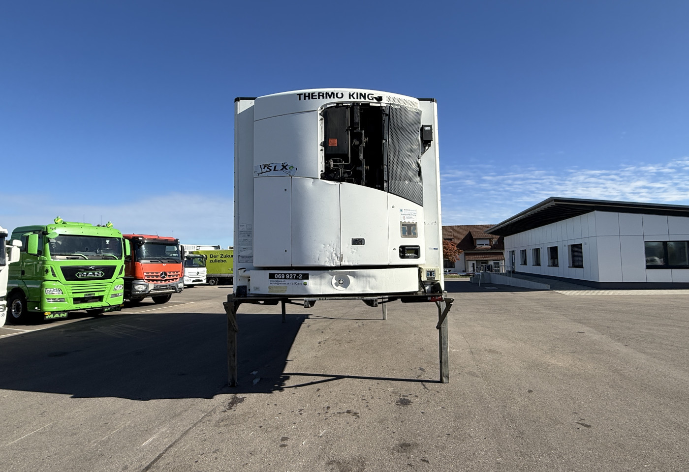 MOTO6625_3047569 vehicle image